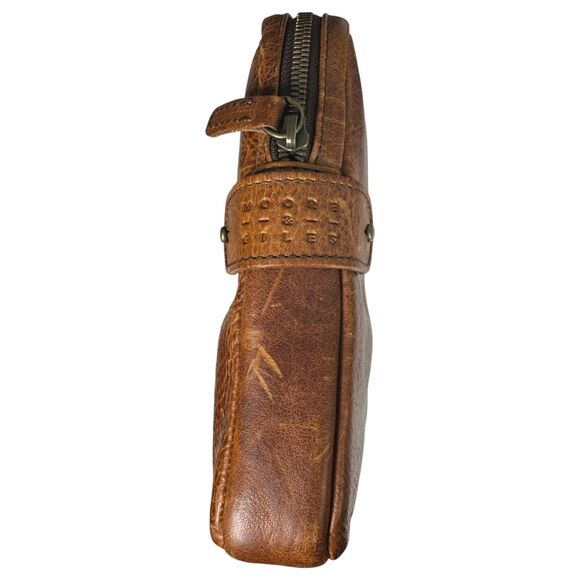 Moore & Giles Leather Tech Pocket Titan Milled Brown Rechargeable Battery - Picture 9 of 9